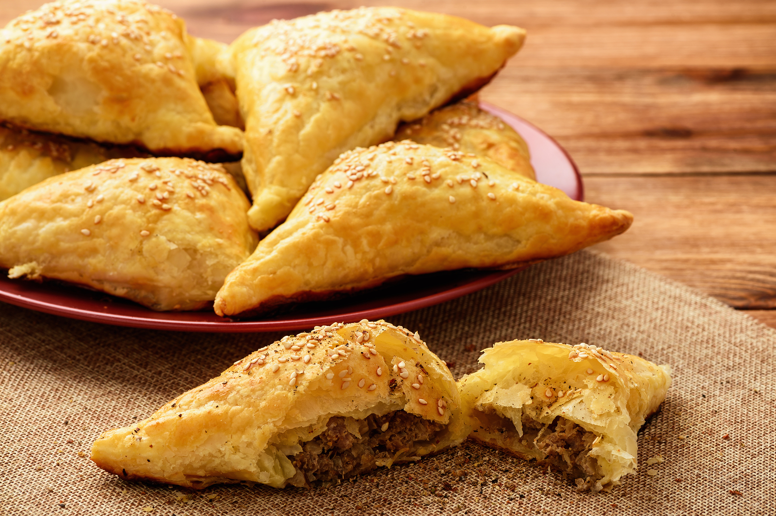Puff pastries with meat